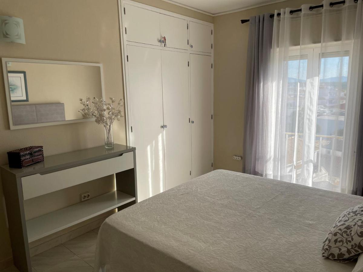 Glory Holiday Rooms Lagos Esterno foto