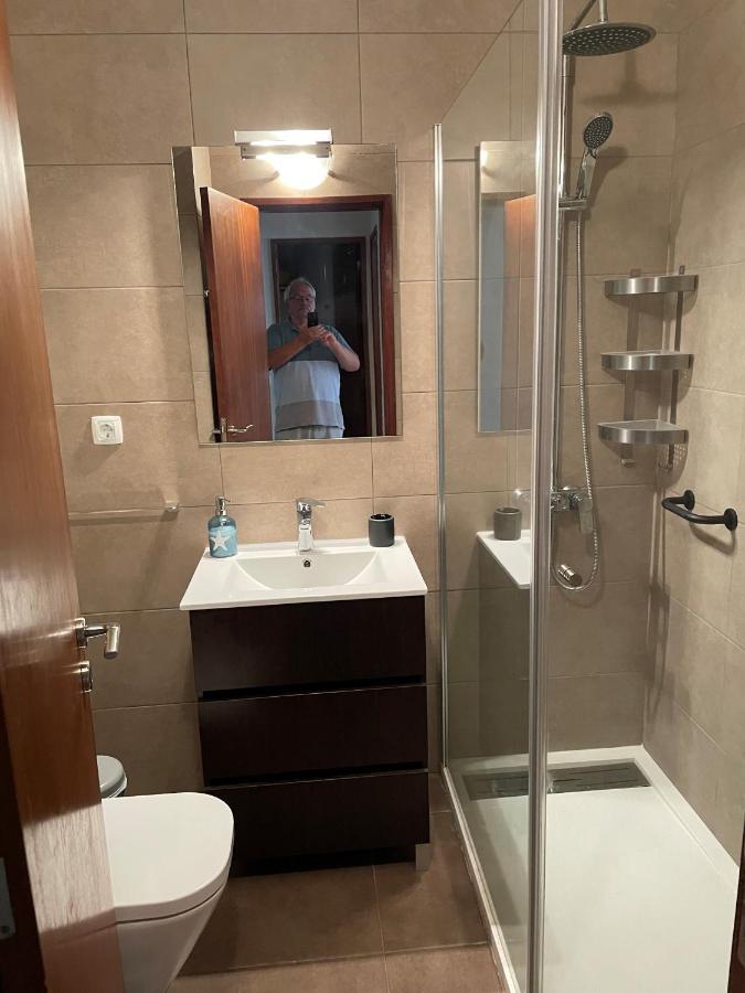 Glory Holiday Rooms Lagos Esterno foto